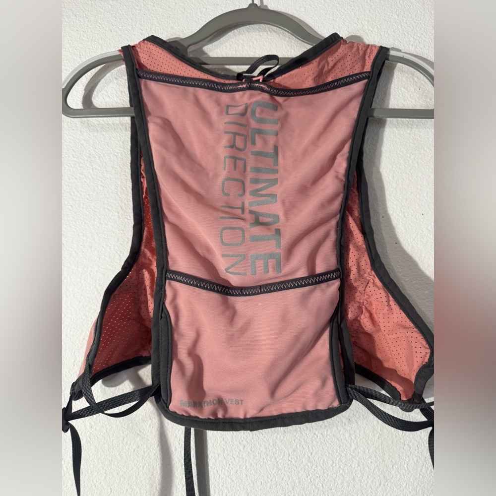 ULTIMATE DIRECTION RACE VEST size M/L - Picture 4 of 7